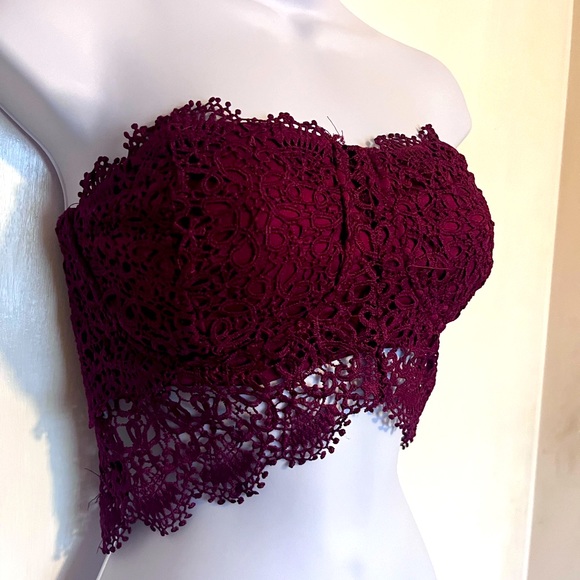 Miss Avenue Tops - Lace tube top